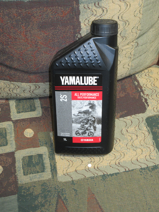 YAMALUBE INJECTION OIL