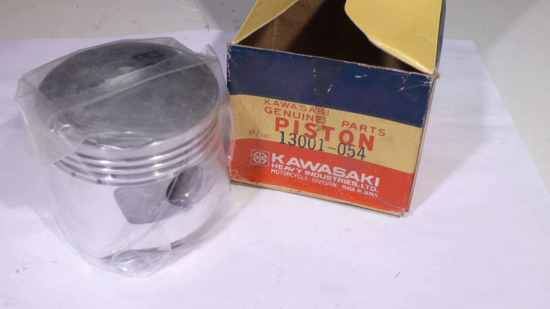 (image for) PISTON STD