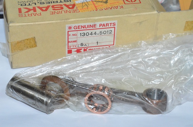 (image for) CONNECTING ROD ASSEMBLY