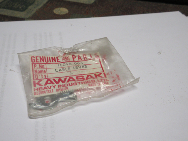 OIL PUMP CABLE LEVER (image for) OIL PUMP CABLE LEVER