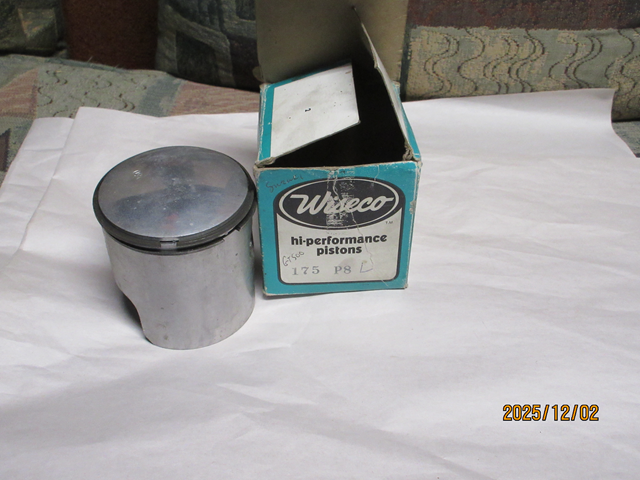 (image for) PISTON/RINGS .060 OS LH