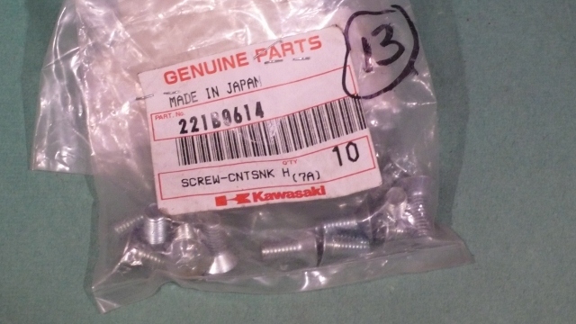 COUNTERSUNK SCREW HEAD 6 BY 14