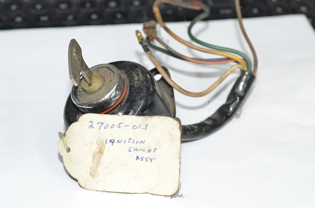 IGNITION SWITCH ASSEMBLY USED