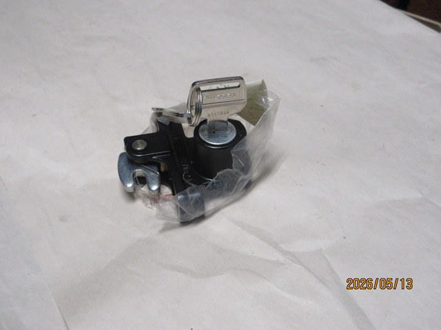 (image for) SEAT LOCK ASSEMBLY