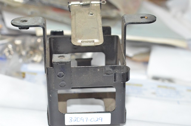 (image for) BATTERY CASE