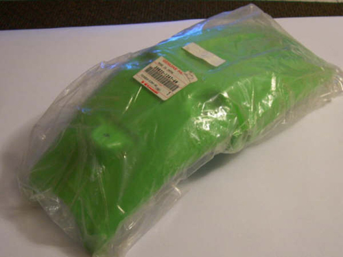 (image for) REAR FENDER