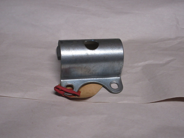 (image for) REAR FENDER BRACKET