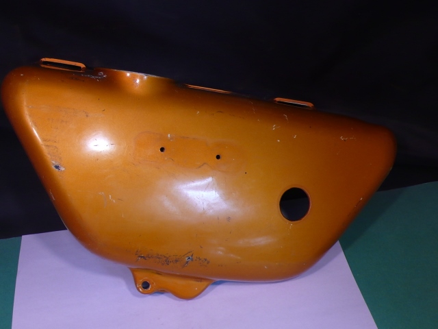 SIDE COVER RH CANDY TONE ORANGE USED