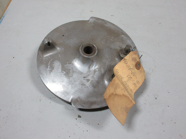 REAR BRAKE PANEL ASSEMBLY USED