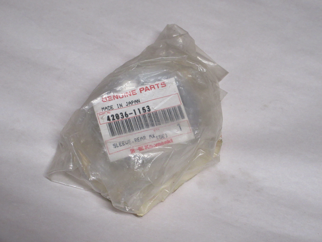 REAR AXLE SLEEVE LH (image for) REAR AXLE SLEEVE LH