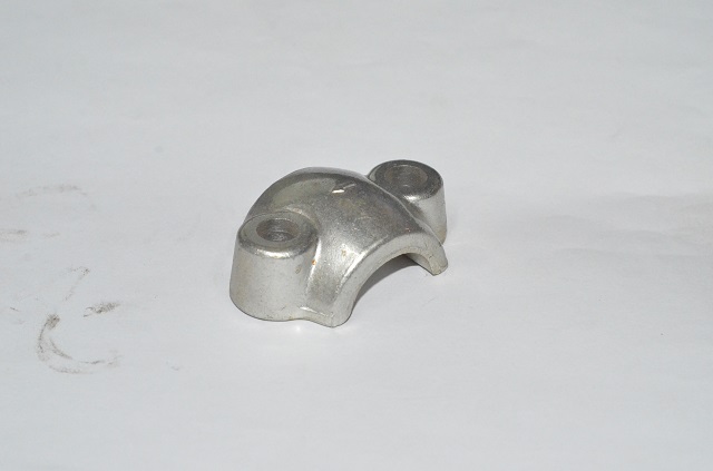 (image for) FRONT AXLE HOLDER