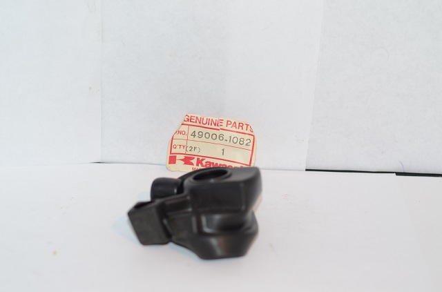 (image for) THROTTLE CASE BOOT RH