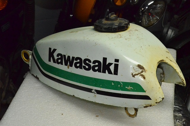 (image for) FUEL TANK KV75-A8