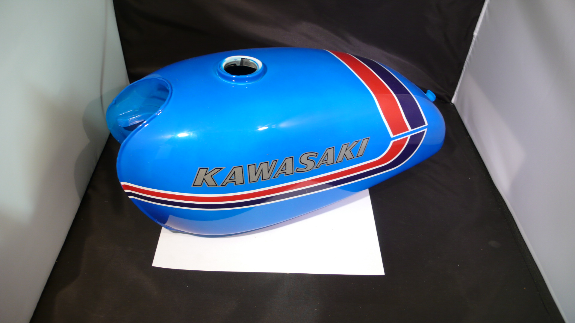 (image for) FUEL TANK