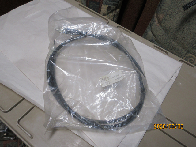 (image for) SPEEDOMETER CABLE