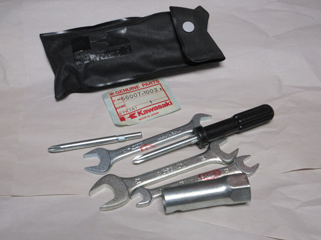 (image for) TOOL KIT