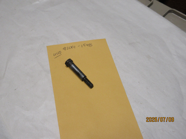 (image for) CLUTCH LEVER BOLT BLACK USED