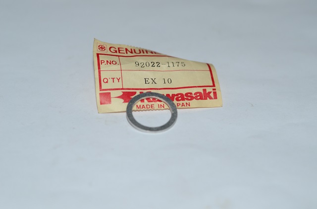 WASHER 18.3 BY 24 BY 1.4T