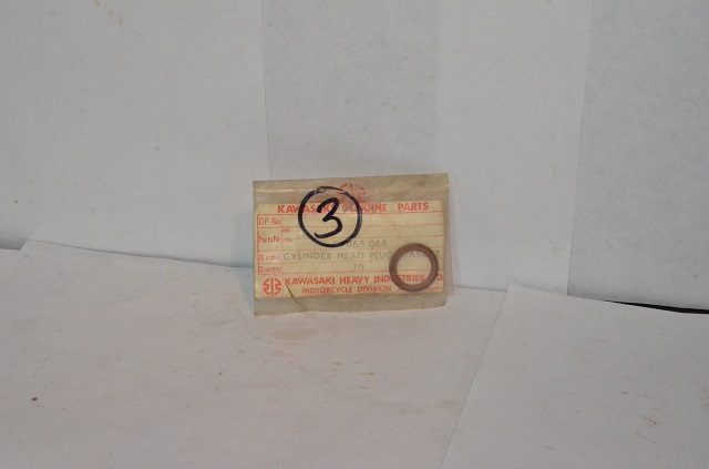 Caltric Carburetor Rubber Plug For Kawasaki – OEM 92068-006 – 12mm X 25mm Stopper