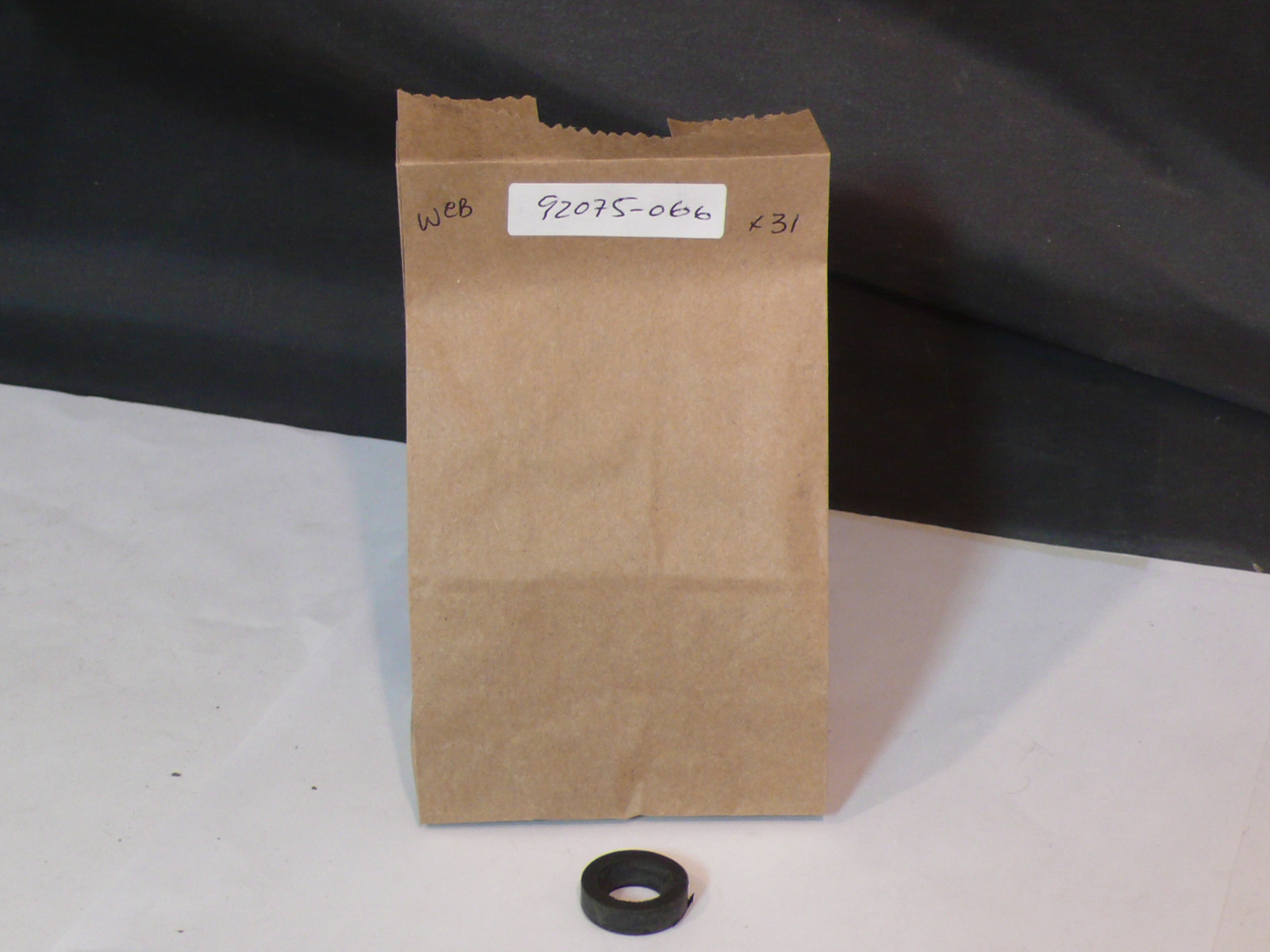 (image for) DAMPER RUBBER